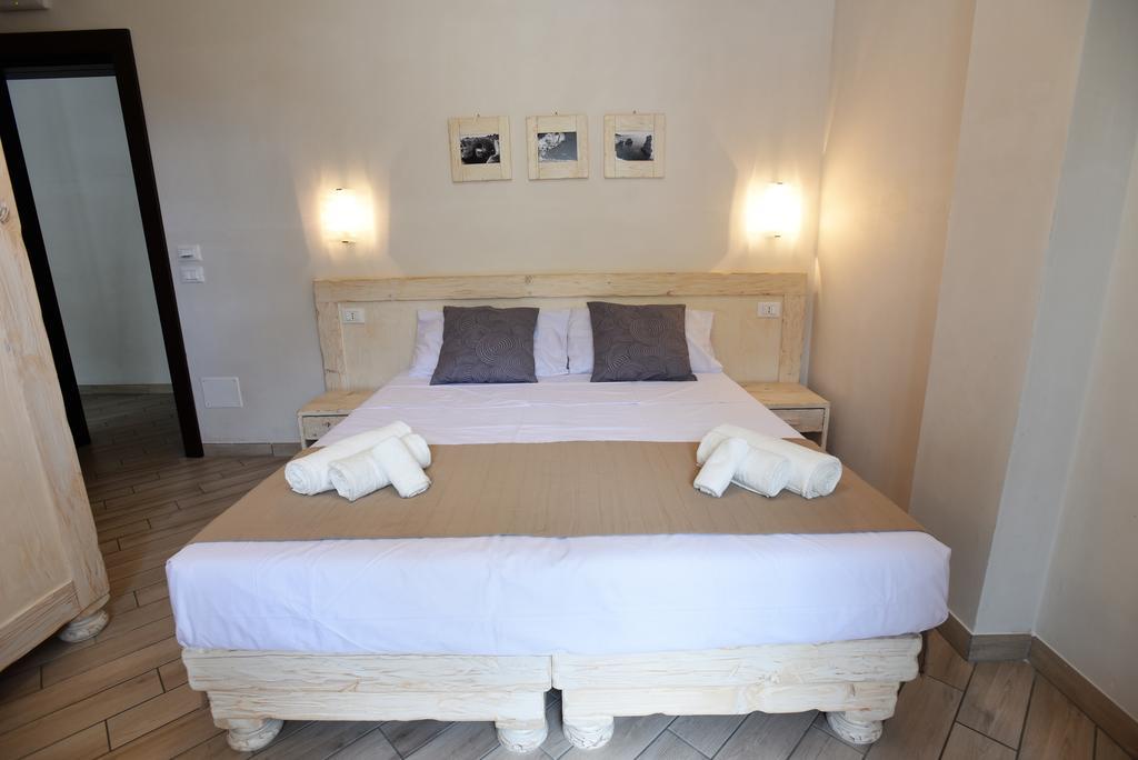 Bed & Breakfast Camere Le Vie Di Omero 3*